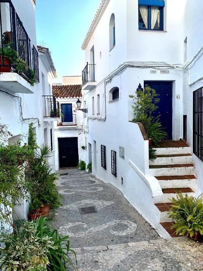 Casandalusi Frigiliana 0*,  Spain